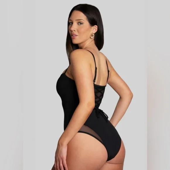 Elegant Black One-Piece Swimsuit - Picture 3 of 8